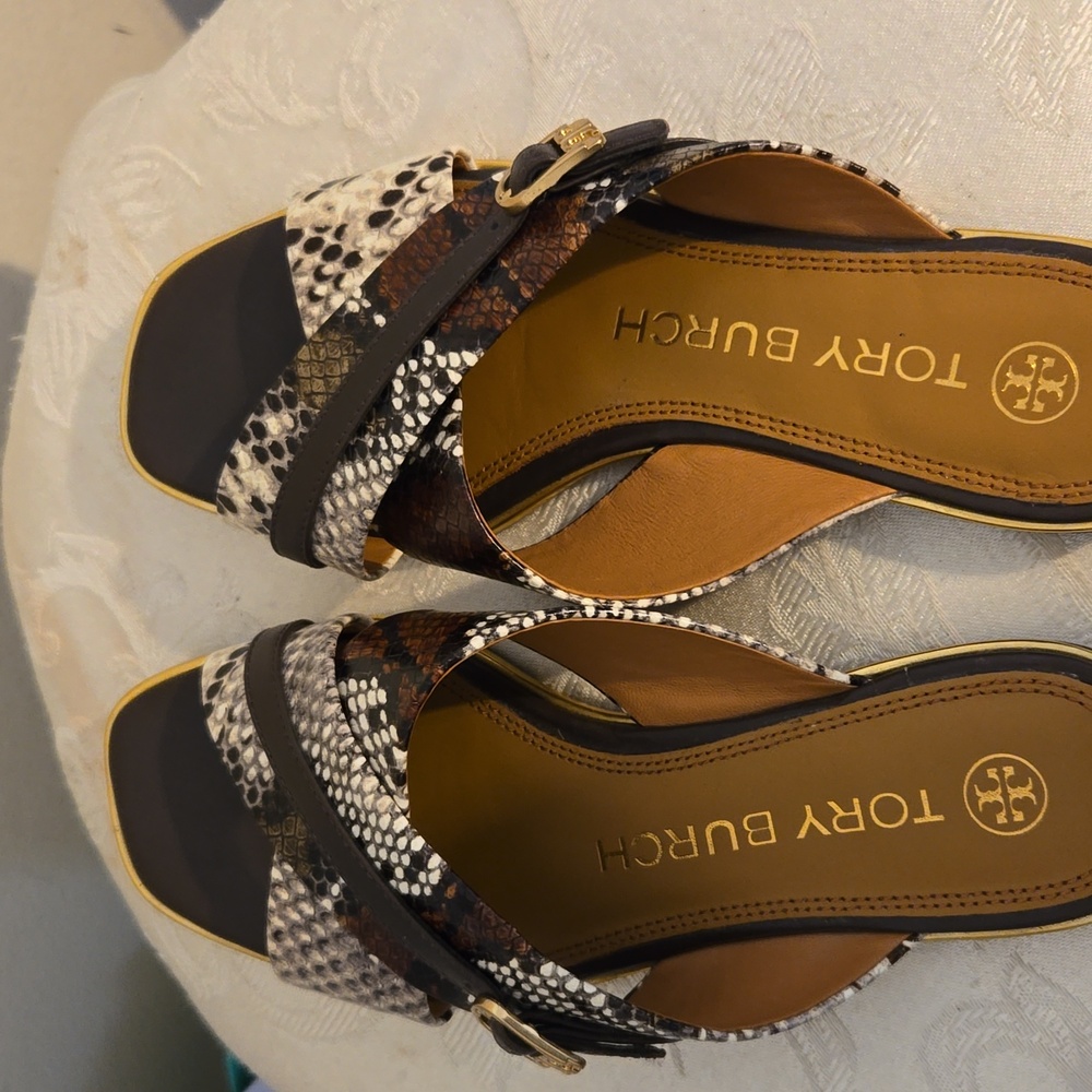Tory Burch Black and Brown Sandals - Picture 7 of 10